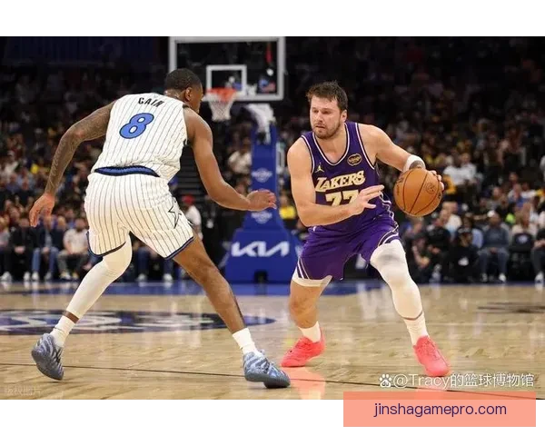 肯纳德0.6秒绝杀魔术 东契奇33+8率队9连胜 詹姆斯登顶出场王